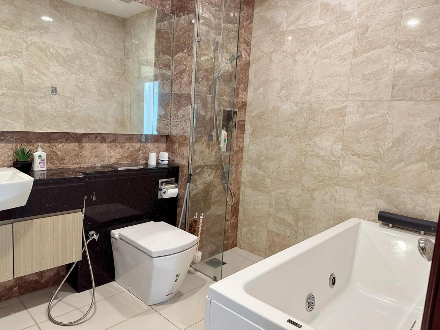 Paragon Jacuzzi Jchome By Mwm *