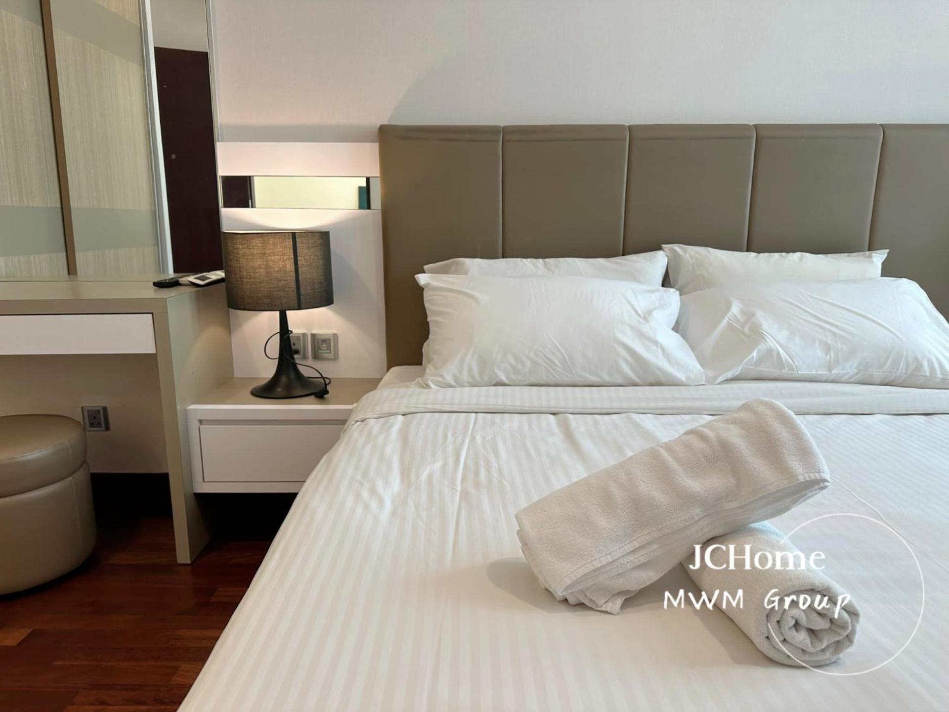 Paragon Jacuzzi Jchome By Mwm * Johor Bahru
