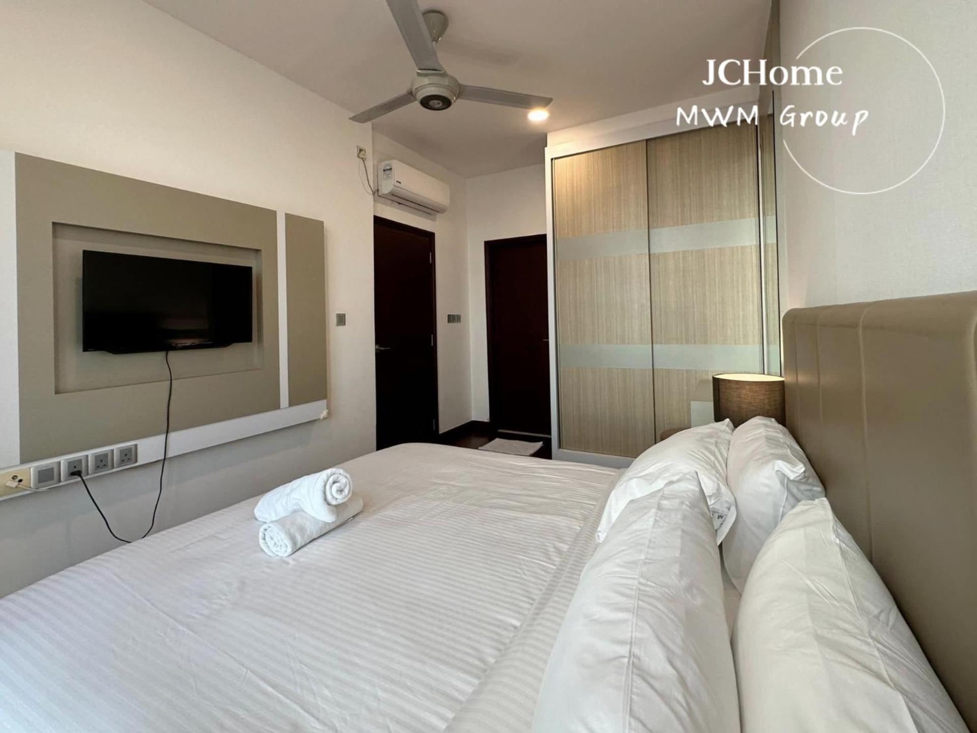 Paragon Jacuzzi Jchome By Mwm *